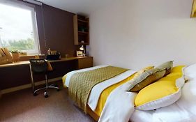 For Students Only - Iq Leeds In City Centre